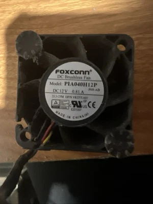 FOXCONN PIA040H12P DC12V 0.81A 4028 4cm Cooling Fan - Imagem 1 de 2