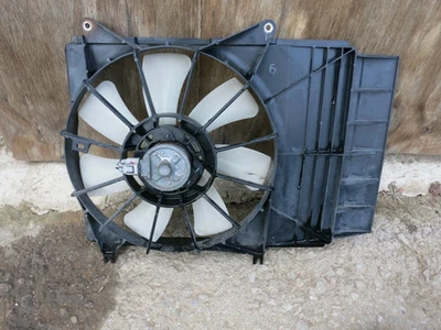 Вентилятор и плащаница радиатора Suzuki Splash 2008-14 - Изображение 1 из 4