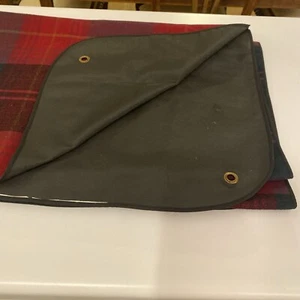 Picnic Blanket Tarp 5 X 4 Water Resistant Ground Table Cover VGUC Tailgating - Picture 1 of 5