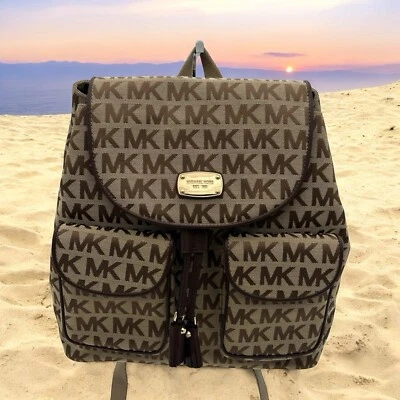 NOVA COM ETIQUETAS MICHAEL KORS MK ASSINATURA JET SET BOLSA MOCHILA ABA SUPERIOR GRANDE - Imagem 1 de 4
