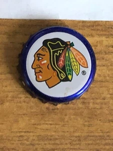 2002 LABATT BLUE NHL HOCKEY BOTTLE CAP CHICAGO BLACKHAWKS EXCELLENT CANADA ONLY - Picture 1 of 2