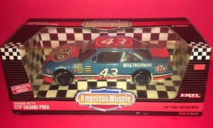 Nascar Richard Petty #43 STP American Muscle Diecast 1:18 - Picture 1 of 2