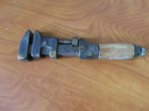 Used Genuine Vintage 8" Pipe Wrench Wood Handle Quality Tool Made To Last - Picture 1 of 9