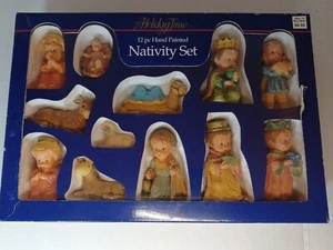 Vintage Krippe Weihnachtszeit handbemalt 12 Teile Porzellan Figuren Kind - Bild 1 von 12