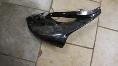 11-12 HONDA CBR250 R ПРАВЫЙ ВЕРХНИЙ БОКОВОЙ ОБТЕКАТЕЛЬ 64210-KPP-T000 FC853 - Изображение 1 из 2