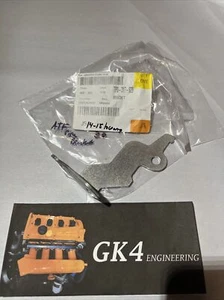 Genuine Volkswagen Bracket 14-15 Vw Touareg 3.0 TDI ATF Pipe Line 7P0-317-829 - Picture 1 of 3