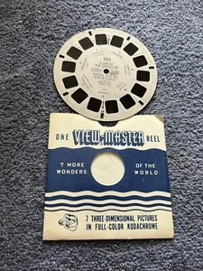 VIEW MASTER 3D REELS--A DAY AT THE CIRCUS--ONE REEL--OPENED - Picture 1 of 4
