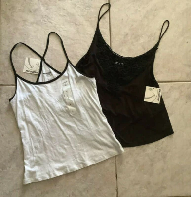 2 camisetas sin mangas Joe Boxer con tiras para jóvenes S negras cami con sujetador de estante blanco espalda deportiva Foto 1 de 4