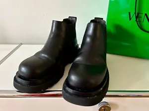 BOTTEGA VENETA Lug Ankle Chelsea Stiefelette Boots Leder 39.5 schwarz NP €1100 - Bild 1 von 8