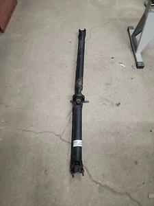 82-88 BMW E28 528 OEM CENTRAL PROPELLER DRIVE SHAFT 1 225 699 - Picture 1 of 14