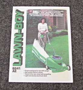 1984 LAWN-BOY 8241 AE 21" ELEKTROSTART SELBSTFAHRENDER RASENMÄHER VERKAUFSPROSPEKT - Bild 1 von 3