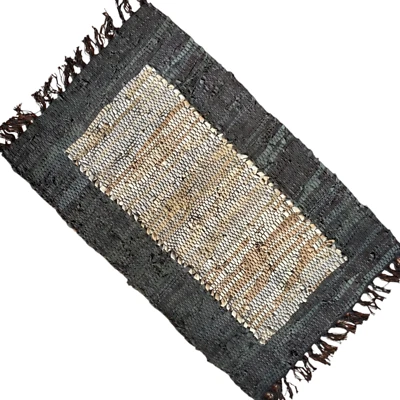 Alfombra de cuero ignífuga rectangular negra 20x32 pulgadas (50x80 cm) - Alfombra resistente al calor Foto 1 de 4