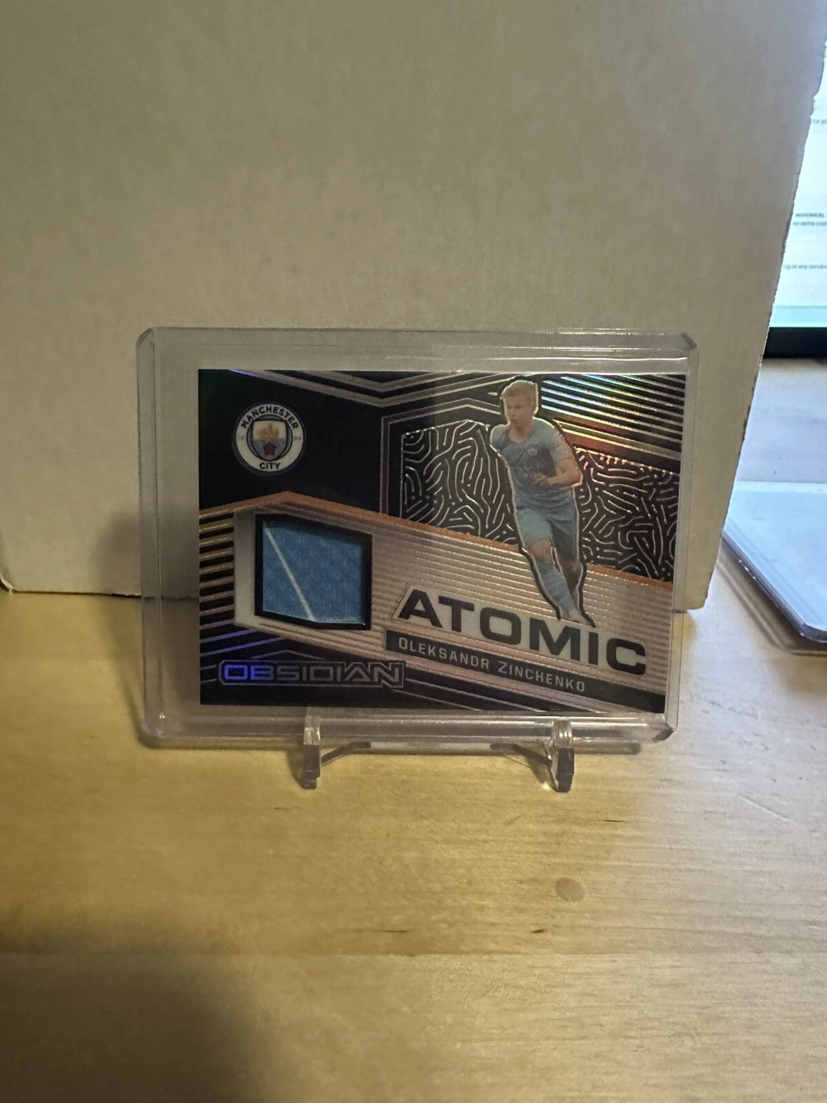 2021-22 Panini Obsidian Atomic Material Oleksandr Zinchenko /50