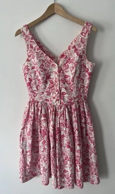 Vestido Solero Vintage Años 80 Laura Ashley Rosa y Crema Floral Cuello en V con Bolsillos Foto 1 de 4