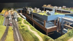 00 gauge model train layout - Picture 1 of 10
