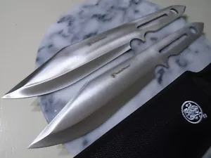 Smith & Wesson Double Bowie 2 Pc Big Throwing Knife Set Full Tang 13.75" 1205005 - Picture 1 of 15
