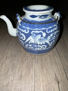 Antique Qing Dynasty Chinese Porcelain Blue & White Teapot & Lid Gorgeous - Picture 1 of 21