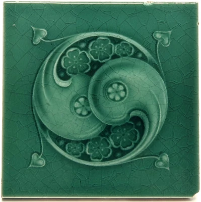 Antique Fireplace Majolica Tile Green Floral Design by Henry Richards 1905 AE1 - Image 1 of 3