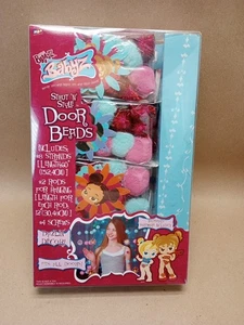Bratz Dolls Door Beads Includes 8 60" Strands and 2 Rods, New in Box - Picture 1 of 11