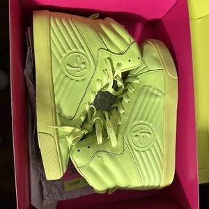 Zumba Women US Sz 8.5 Street Groove MGC High Top Shoes Green Multicolor Z-Slide - Picture 1 of 10