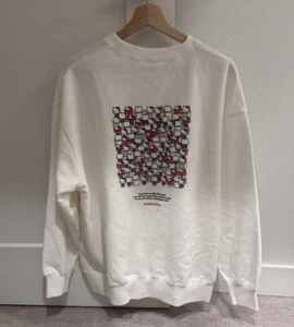 Freak Store- "HELLO KITTY" one-point sweatshirt- Brought From Japan - One Size - Picture 1 of 5