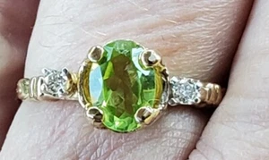 Peridot Labcreated Oval Cut And Diamond Ring 14kt Solid Yellow Gold - Picture 1 of 24