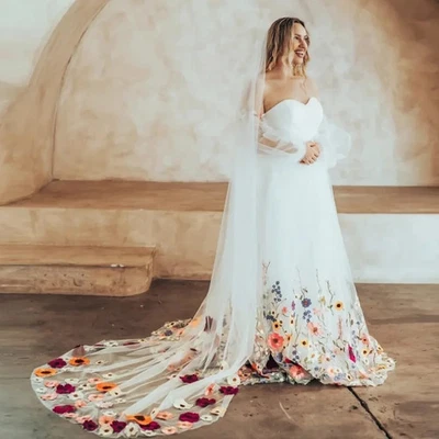 Elegant Colorful 3D Floral Wedding Dresses Sweetheart Long Sleeves Bridal Gowns - Image 1 of 4