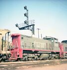 SP Southern Pacific EMD SW1500 Locomotive #2472 - Vintage Railroad Negative
