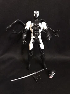 Marvel Legends Modellino Deadpool Back in Black 6" - Foto 1 di 8