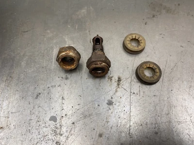 88-94 雪佛兰 GMC 卡车 350 305 机油冷却器适配器配件 — 第 1/4 张图片