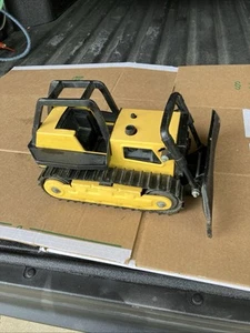 Camion Tonka Vintage Metallo MIGHTY Bulldozer Giallo USA - Foto 1 di 9
