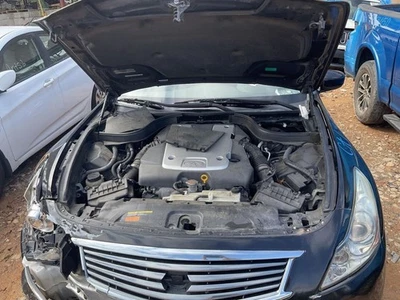 Depósito de lavado sedán para 10-13 Infiniti G37 5012605 Foto 1 de 4