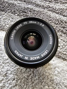 Canon FD 28mm f/2.8 Wide Angle MF NFD Lens - Picture 1 of 4