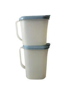 Tupperware Pitcher Slim Line Fits in Fridge Door 2 Quart, 1 Quart Blue Pour Seal - Picture 1 of 5