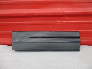 2011-2018 PORSCHE CAYENNE - Rear Right Passenger Lower Door Molding - Picture 1 of 5