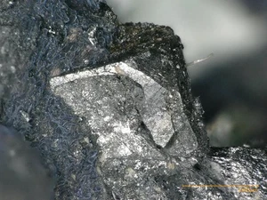 Skutterudit - Richelsdorf, Hessen, Deutschland - Bild 1 von 3