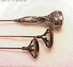 Antike lange Hutnadeln Lot viktorianisch & Art Deco Silberplatte & Messing mit Tigerauge - Bild 1 von 8