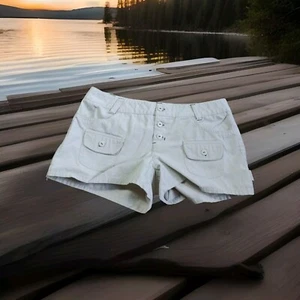 Space Girl Shorts  Pockets Khaki Beige shorts Flat Front Size 9  Light weight - Picture 1 of 12