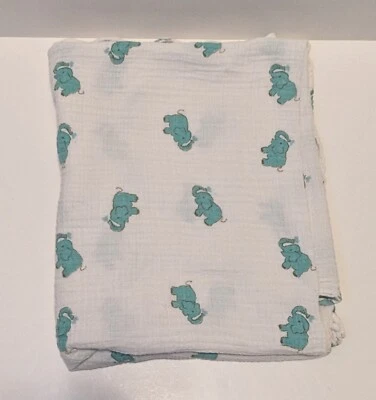 Manta envolvente de algodón muselina Aden & Anais para Target elefantes verdes encantadores Foto 1 de 4