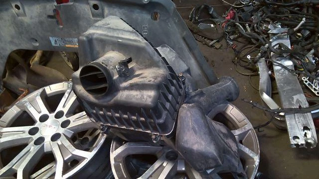 Carcasa de filtro de aire 12 13 14 15 16 17 Gmc Acadia 3,6 L 25847283 Foto 1 de 1