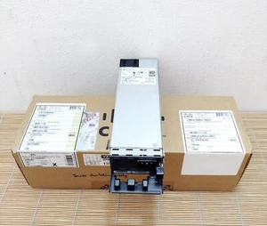 Neu Cisco PWR-C1-350WAC-P 350W AC 80+ Platinum certified PSU New Open BOX - Afbeelding 1 van 1