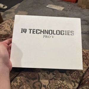 IQ Technologies Pro V Massagegerät TENS & EMS Gerät Schmerzlinderung - Bild 1 von 4