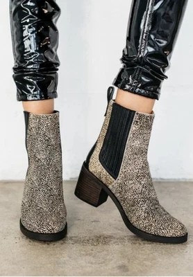 UGG Australia CAMDEN EXOTIC Size US 6/EU 37 Calf Hair Boots Black Dotted $225 - Image 1 of 4