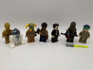 Lote de minifiguras LEGO Star Wars - Boolio, Chewbacca, Finn, Poe, Sabine Wren, C3PO - Imagen 1 de 3