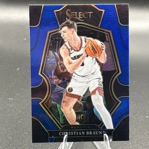 2022-23 Select Christian Braun Premier Level Blue Prizm Rookie RC #195 pepite - Foto 1 di 2