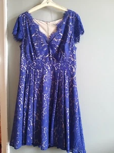 New stunning blue lace dress 16 - Picture 1 of 9