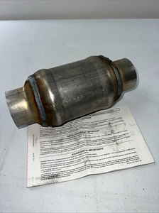 Catalytic Converter-EPA Walker 15070 - Picture 1 of 5