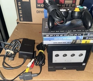 Nintendo GameCube Black DOL-101 Bundle With Gameboy Player Controller & Games - Picture 1 of 13