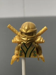 LEGO NINJAGO LLOYD GOLDEN NINJA NJO073 BATTAGLIA FINALE 70503 70505 GAMBE MANCANTI - Foto 1 di 3