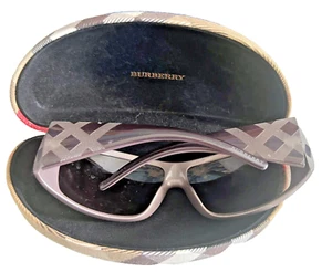 Occhiali da sole rettangolari avvolgenti Burberry con custodia 8485/S marrone nuovi senza etichette - Foto 1 di 7